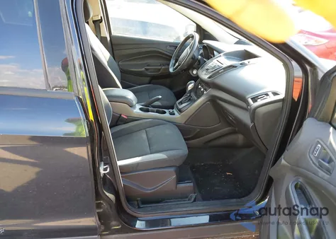 2015 Ford Escape S from USA, damaged, VIN 1FMCU0F79FUA32903